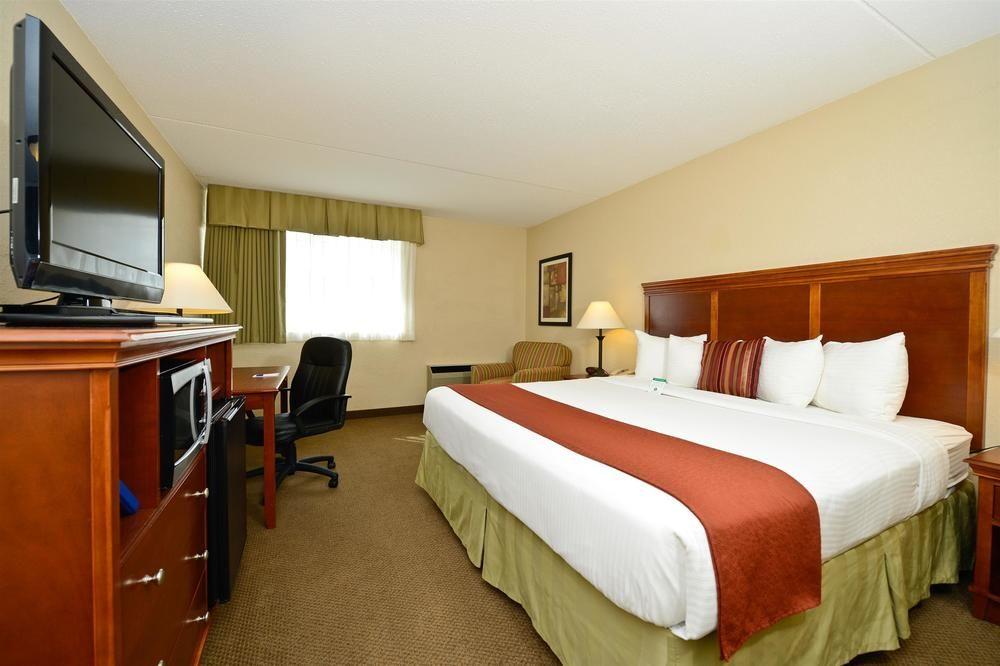 Best Western Plus La Porte Hotel & Conference Center Екстериор снимка
