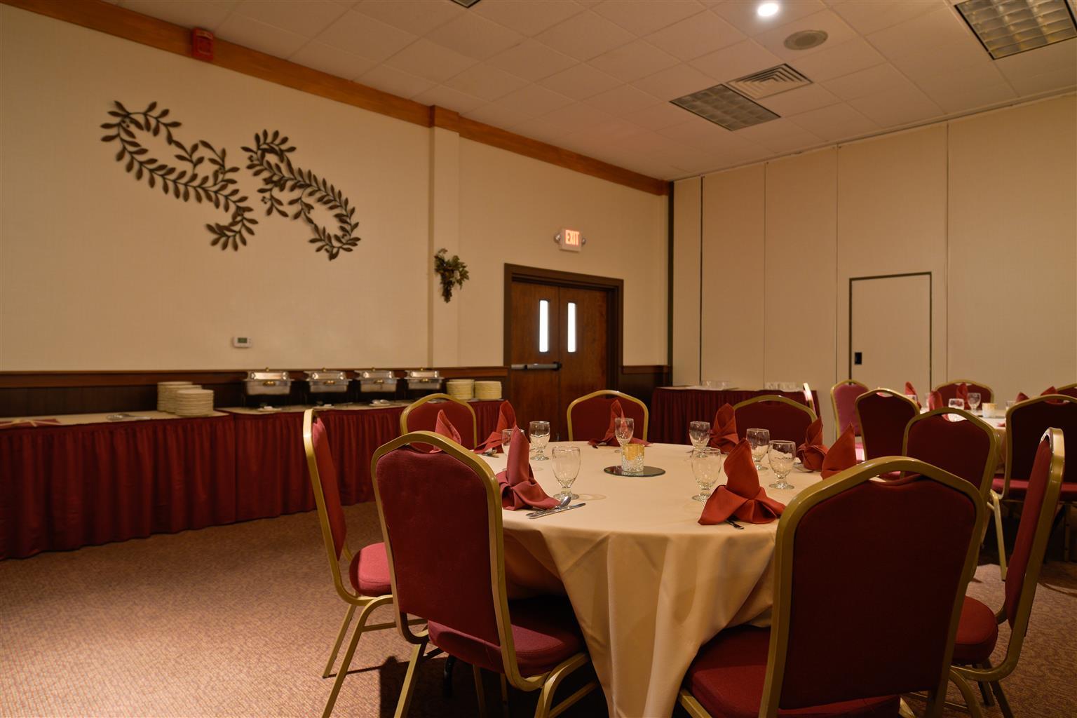 Best Western Plus La Porte Hotel & Conference Center Екстериор снимка