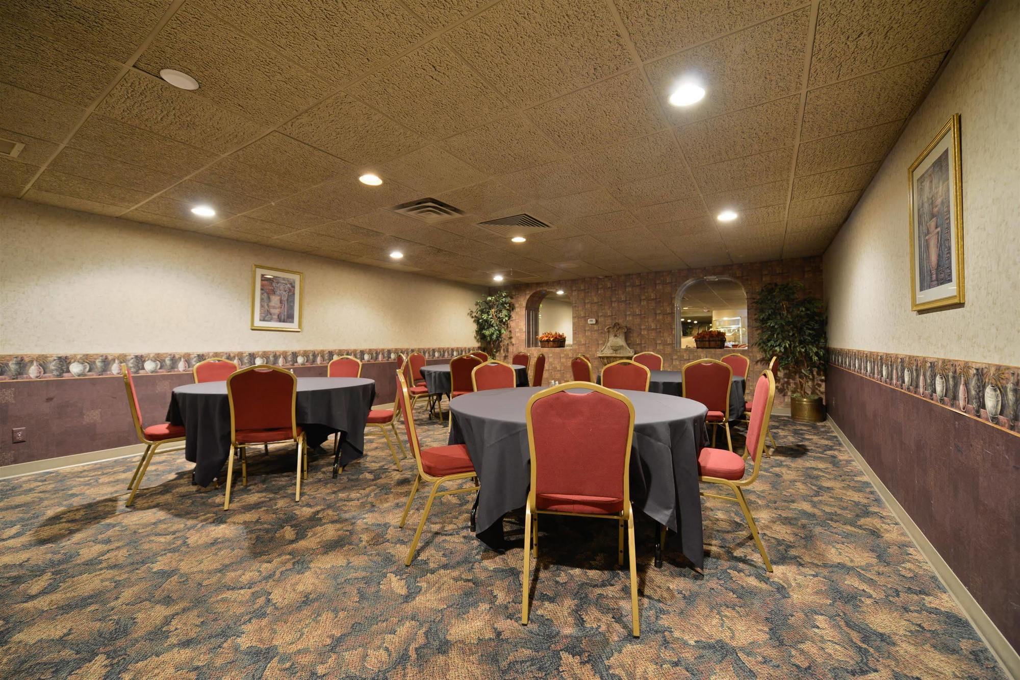 Best Western Plus La Porte Hotel & Conference Center Екстериор снимка